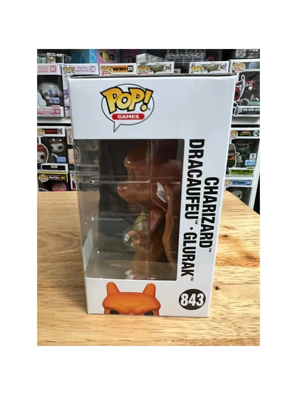 EXCLUSIVE PEARLESCENT Charizard Funko Pop #843 Pokemon Games Nintendo Pokecenter